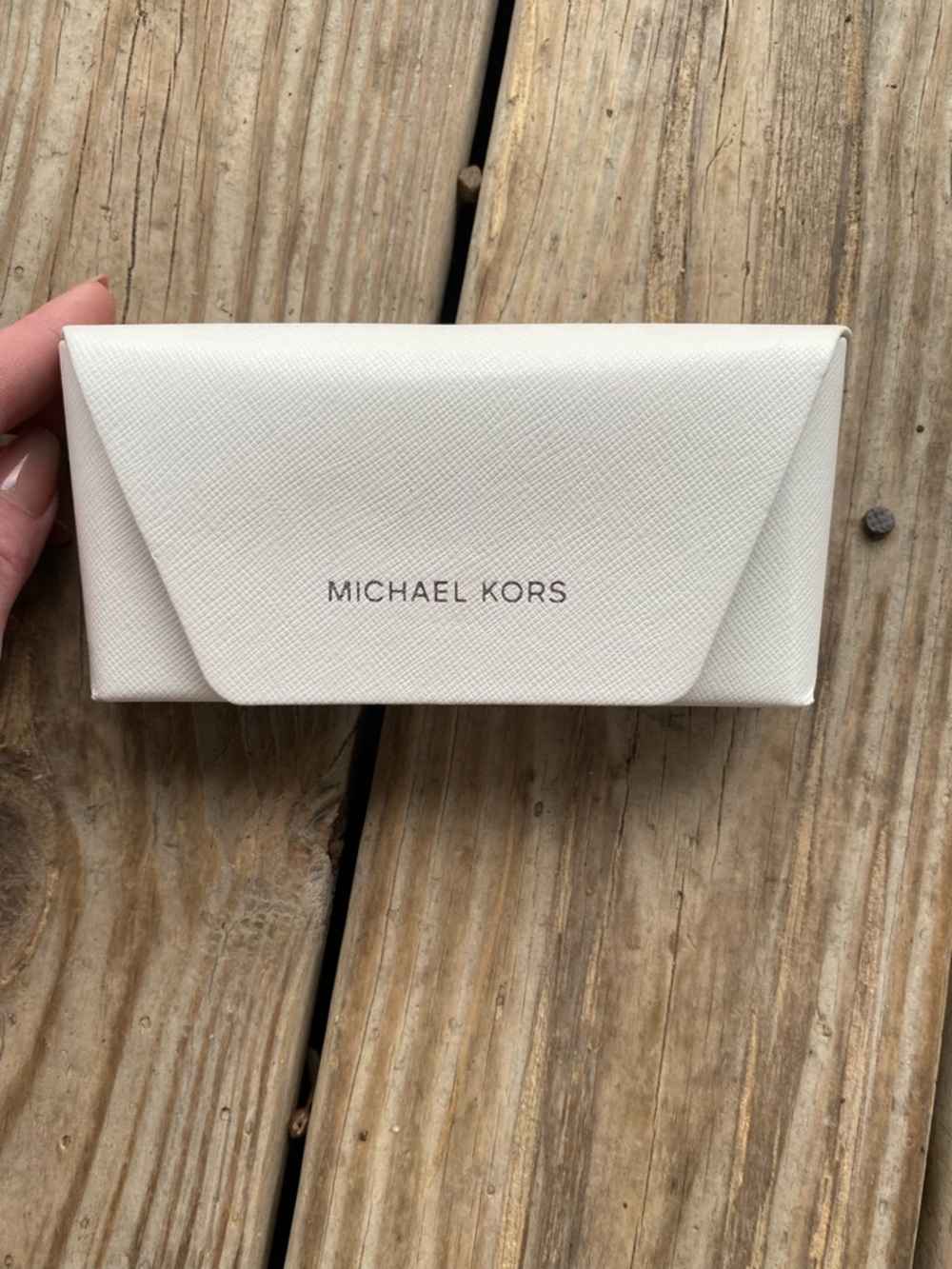 MICHAEL KORS- Cream Sunglasses Case